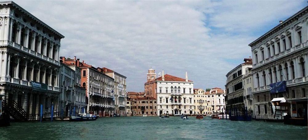 Appartamento Garden Ca' Rezzonico Венеция Экстерьер фото