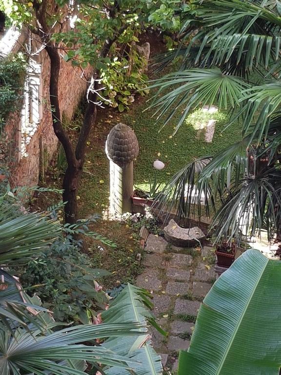 Appartamento Garden Ca' Rezzonico Венеция Экстерьер фото